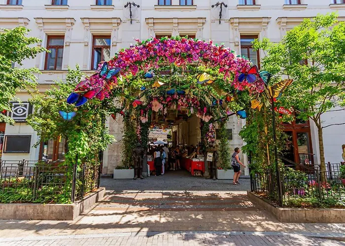 Balinese Style Downtown * Budapeşte